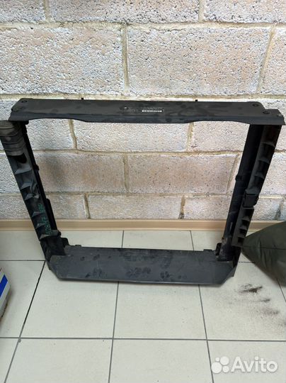 Рамка кассета радиаторов BMW F15,E70