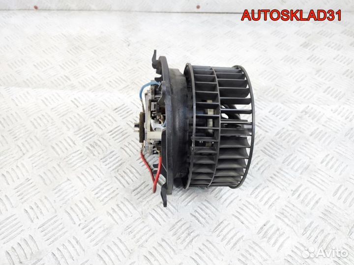 Моторчик отопителя Mercedes Benz W210 Дорест