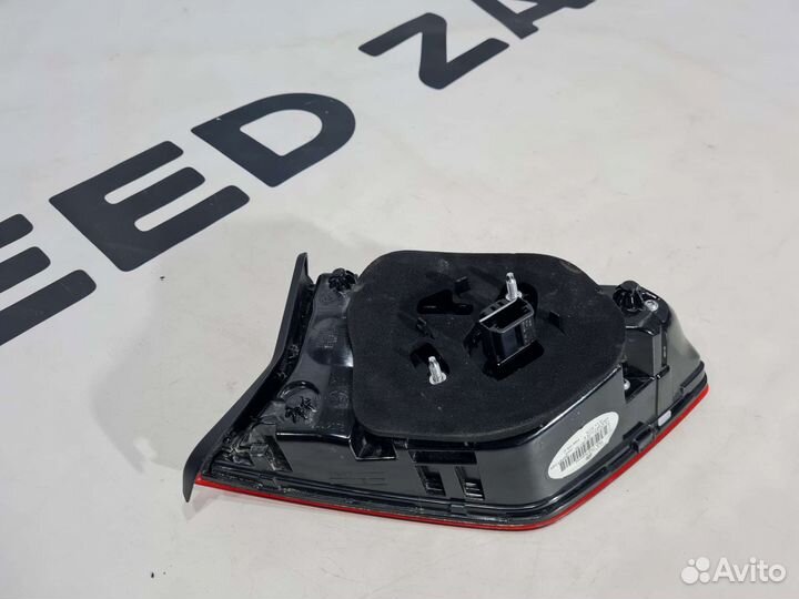 Фонарь правый Volkswagen Tiguan 2 2016-2021