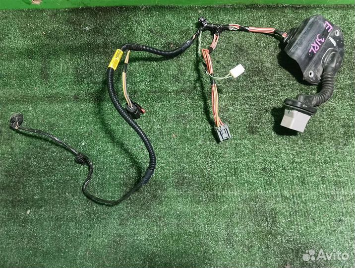 Проводка двери задней левой Dodge Caliber PM 2008