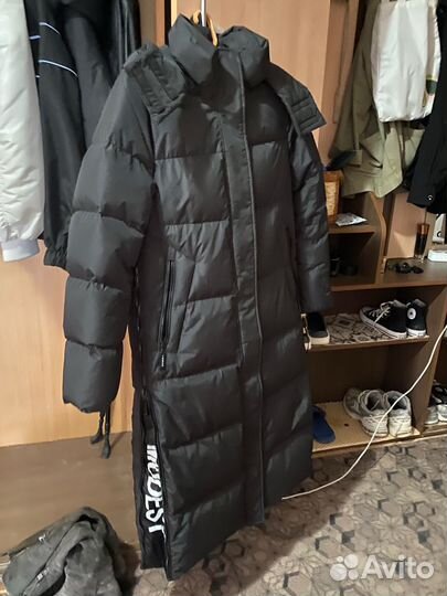 Пуховик зимний женский