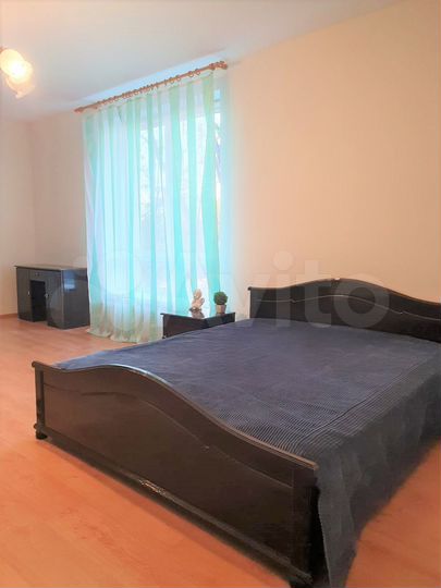 2-к. квартира, 65 м², 4/8 эт.