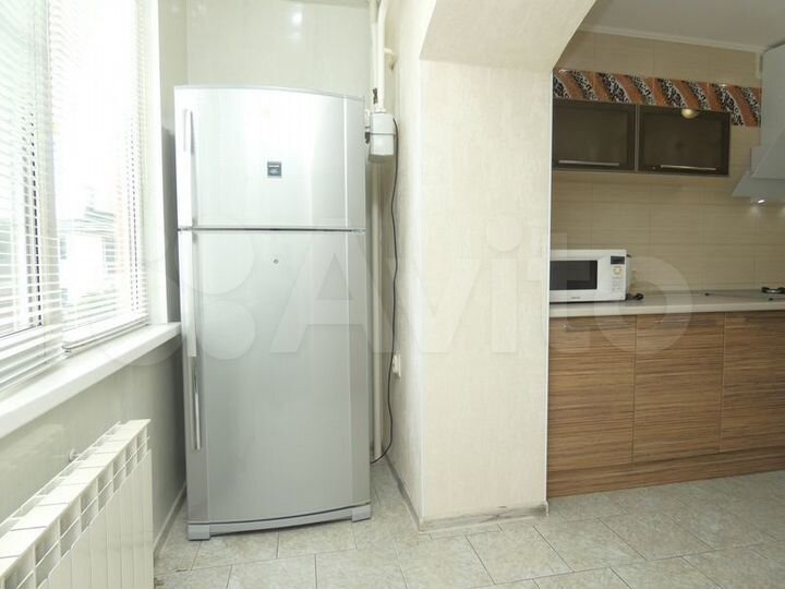2-к. квартира, 53 м², 3/6 эт.