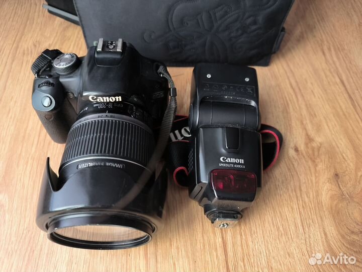 Cenon 500 с объективом, фотовспышкой и сумкой