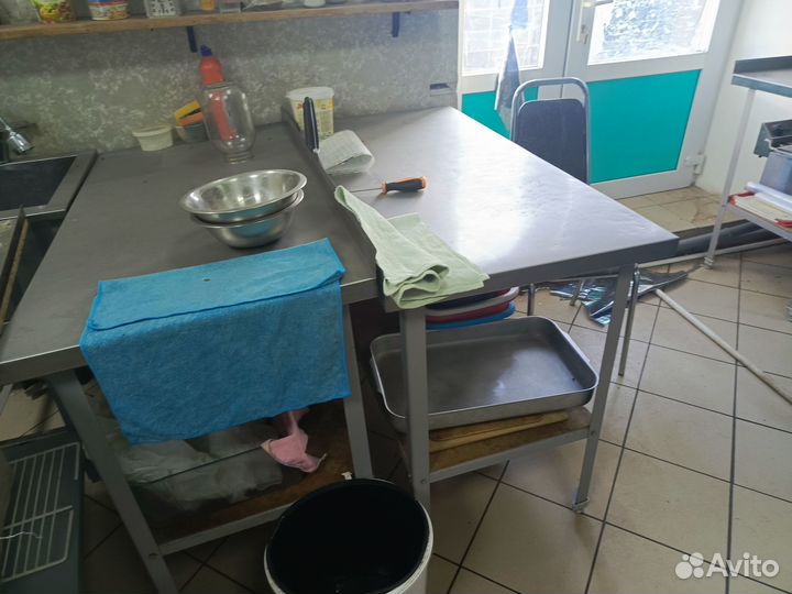 Кастрюли, посуда, столы и стеллажи нержавейка
