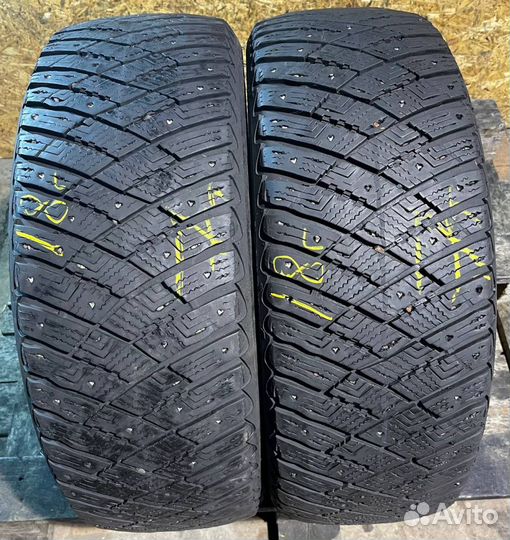 Goodyear Ultragrip Ice Arctic 215/55 R17