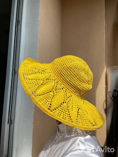 Вязаная панама ручной работы