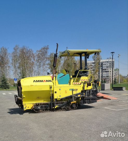 Услуги асфальтоукладчика