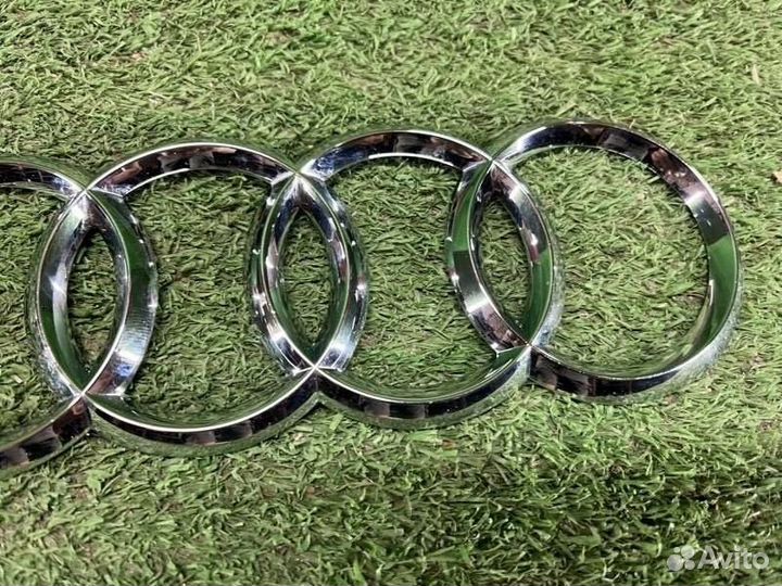 Эмблема Audi Q8 1 (2018-н.в.)