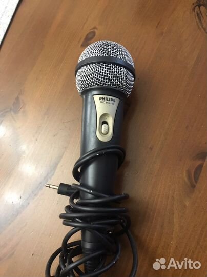 Студийный микрофон