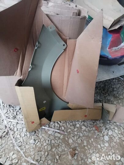 Хендай Солярис крыло переднее левое