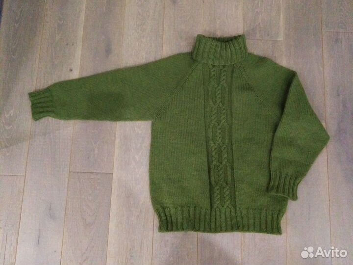 Вязаный свитер детский 124