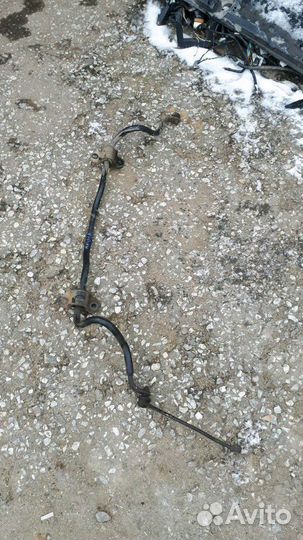 Передний стабилизатор Mazda 3 BL