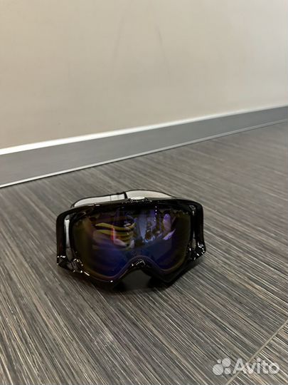 Горнолыжные очки oakley