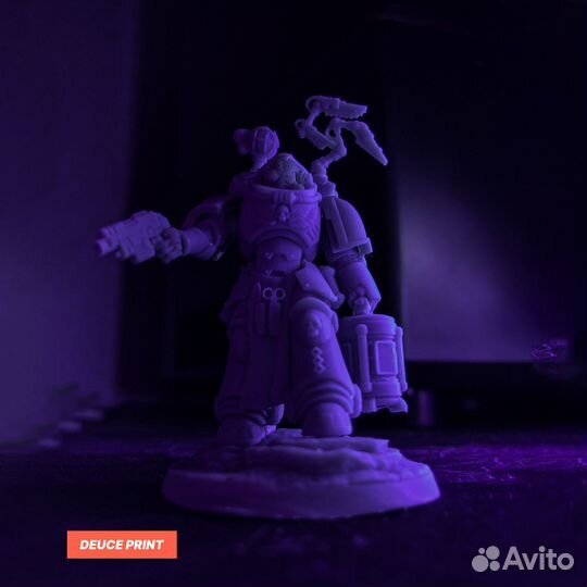 Миниатюра 3D Warhammer 40k Apothecary Biologis