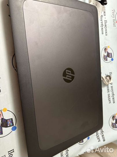 HP zbook 17 G4 core I7 7820HQ/32gb ram/512gb