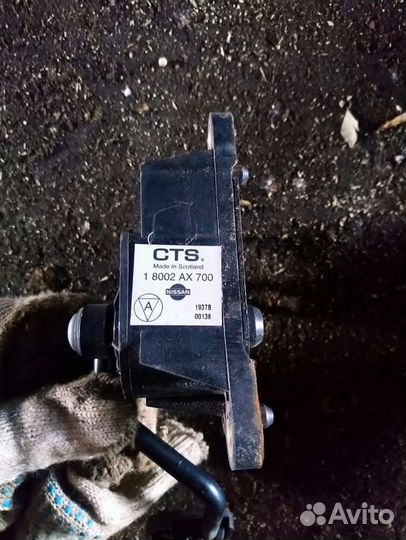 Педаль газа nissan micra k12 note e11 tiida