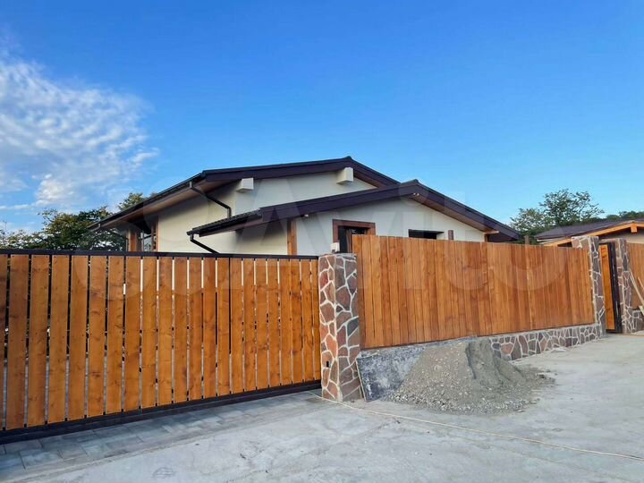 Дом 168,4 м² на участке 5 сот.