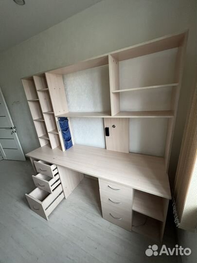 Стол комптютерный офисный большой