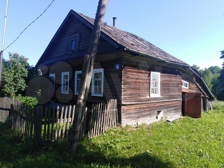 Дом 30,3 м² на участке 50 сот.