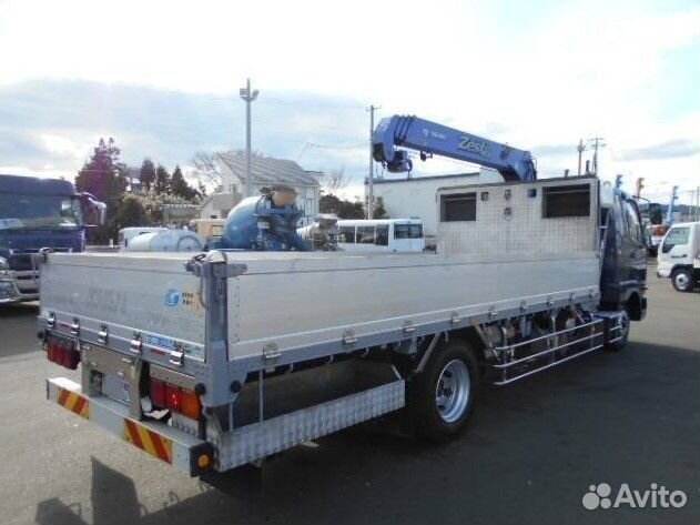 Бортовой грузовик Mitsubishi Fuso Fighter с КМУ Tadano, 2013