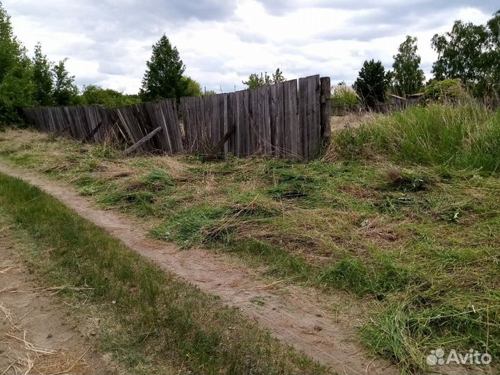 Скосишу траву триммером