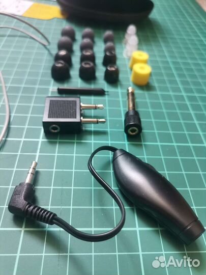 Наушники ушного мониторинга Shure SE535