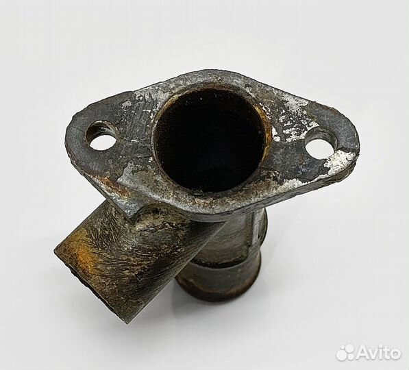 Фланец охлаждения Kia Clarus 1.8