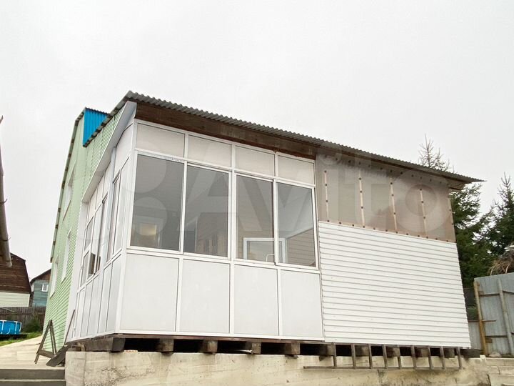 Дом 137 м² на участке 10 сот.