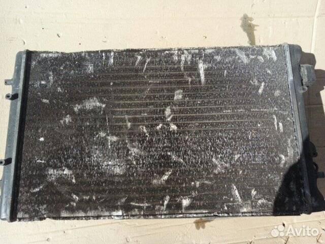 Диффузор радиатора Volkswagen Golf 4 1J 1997-2006