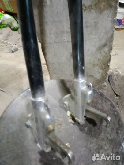 Вилка мопедная