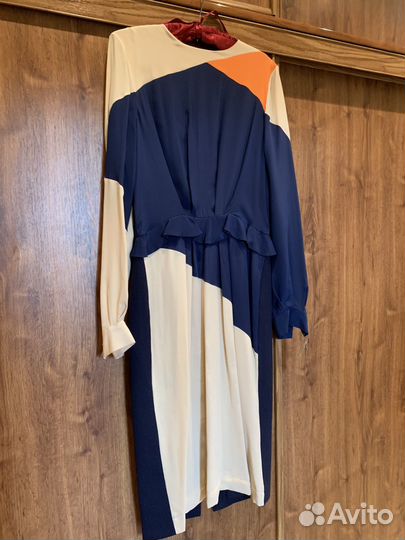 Платье Preen by Thornton Bregazzi 100% Silk новое