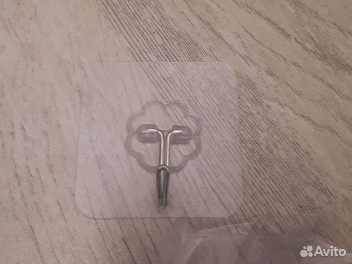 Крючки самоклеющиеся 10 штук