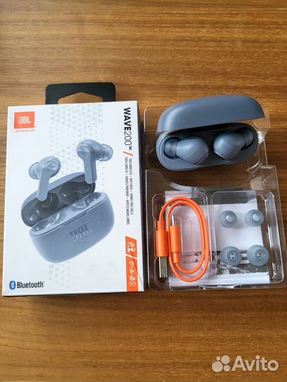 Беспроводные наушники jbl