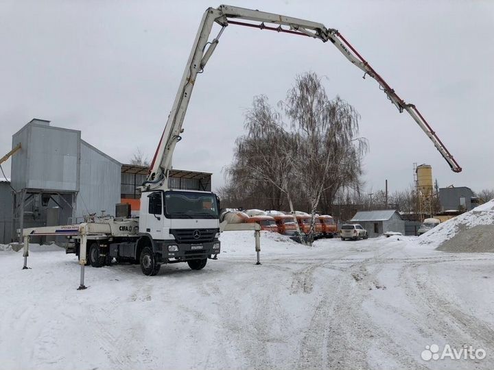 Бетон, бетононасос