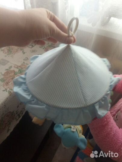 Игрушки зайчики для детской кроватки мобиль