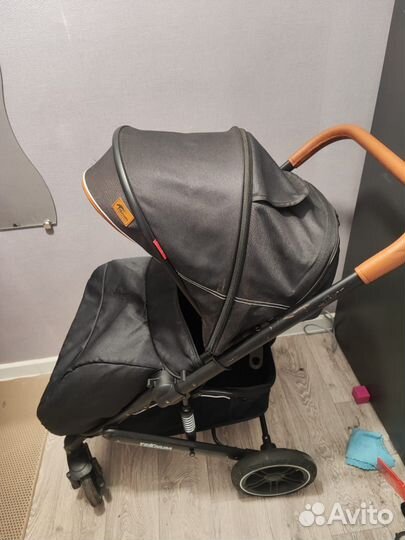 Прогулочная коляска teknum