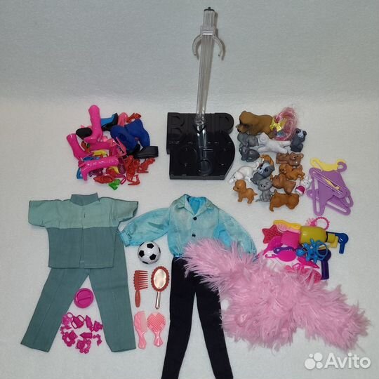 Одежда, обувь и аксессуары для кукол Барби