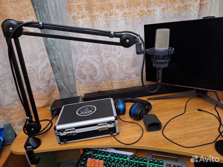 Внешняя звуковая карта Tascam US-2x2 USB2.0