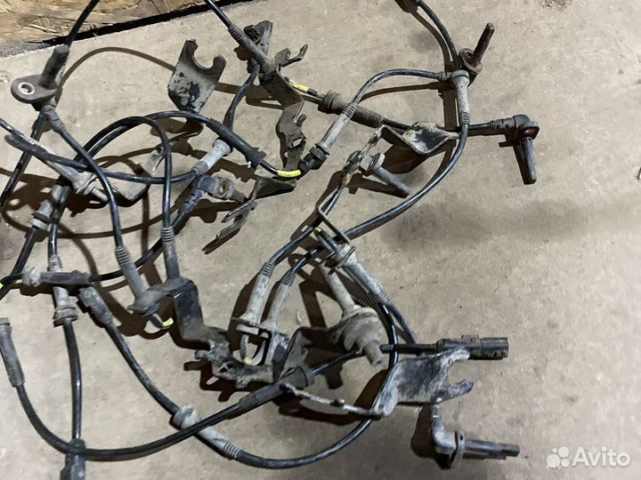 Датчик ABS на Renault Logan 2