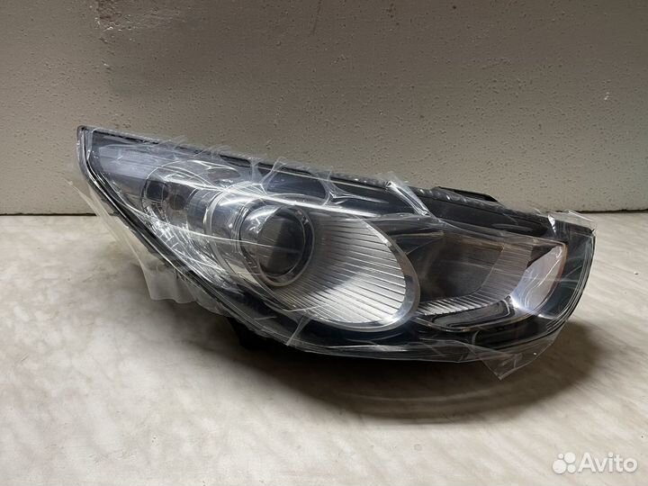 Фара hyundai ix35 левая/правая 2010