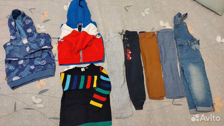 Продам пакетом фирменные вещи 86-98