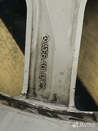 Диски Mercedes R20 оригинал