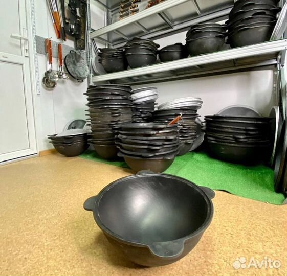 Казан 10 л чугунный узбекский