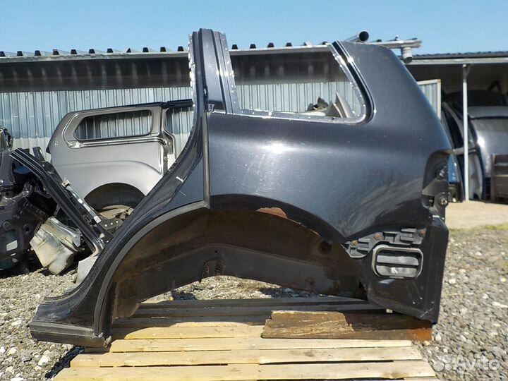 Крыло заднее левое volkswagen Touareg 2002-2010