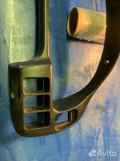 02 Рамка панели приборов subaru impreza g10