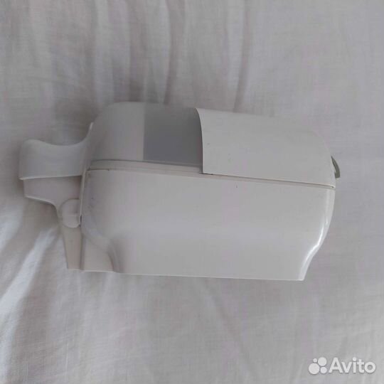 Диспенсер для жидкого мыла