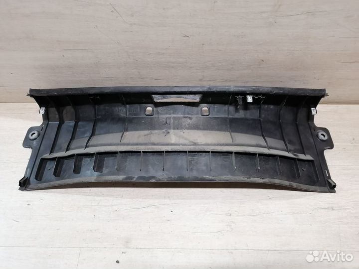 Обшивка замка багажника Ford Focus 2 Фокус 2