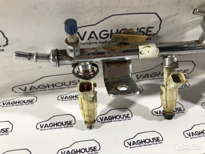 Рампа топливная Ford Mondeo MK3 1.8 duratec HE SFI