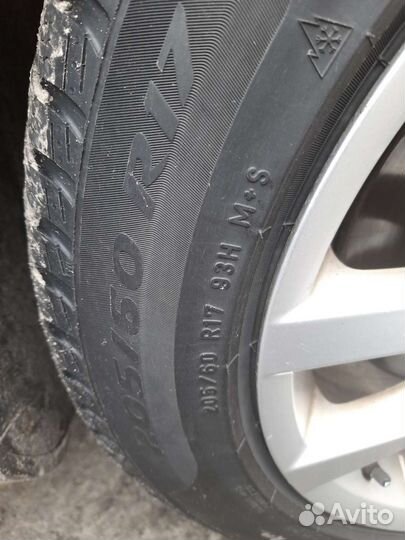 Pirelli Winter Sottozero 3 205/60 R17 93H